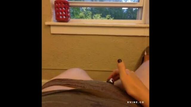 Kate (katebunnyrabbit) vine bevy