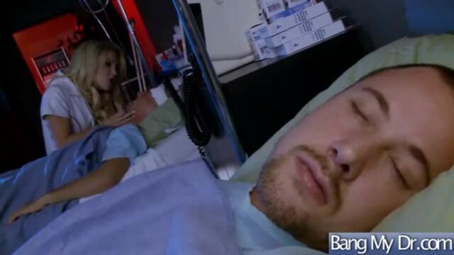 (laura bentley) patient and doctor in rock hard lovemaking ball-sac-slurping gauze video-23